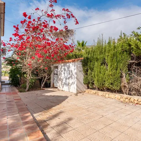 Villa Axel - Plusholidays Calpe