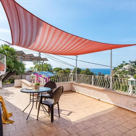 Villa Axel - Plusholidays Calpe